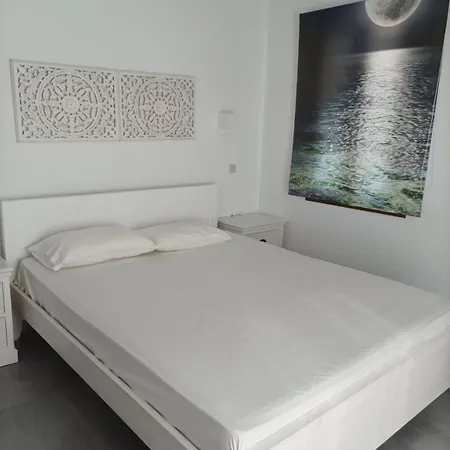 דירה Panormos View *