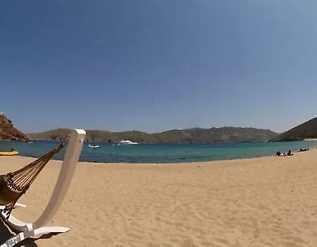 Panormos View 公寓 *